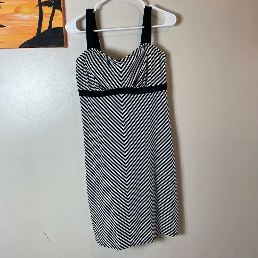 ATHLETA Beach dress - Picture 5 of 6
